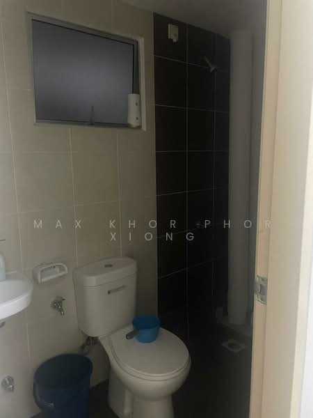 Apartment for Rent at De Bayu - Max Khor Phor xiong - Bathroom - PropertyGuru.com.my