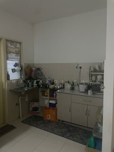 Apartment for Rent at De Bayu - Max Khor Phor xiong - Kitchen - PropertyGuru.com.my