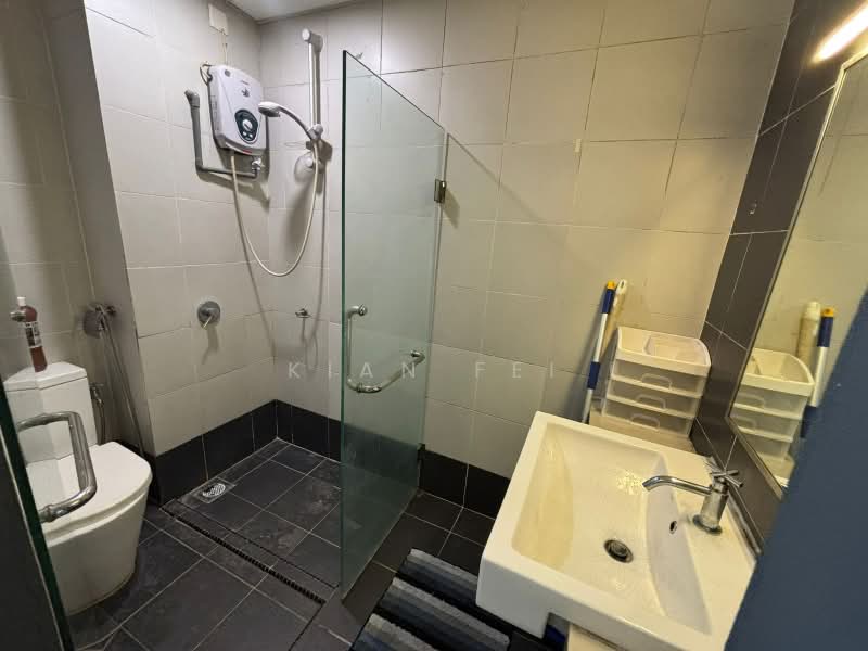 Service Residence for Rent at Centrestage Designer Suite - Kian Fei - Bathroom - PropertyGuru.com.my