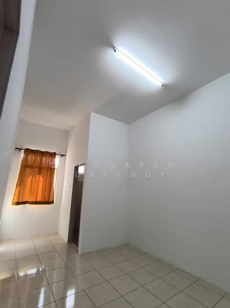Rumah Teres 1-Tingkat untuk Dijual di Lunas (Kedah) - Sanggaran Muniandy - Bedroom - PropertyGuru.com.my