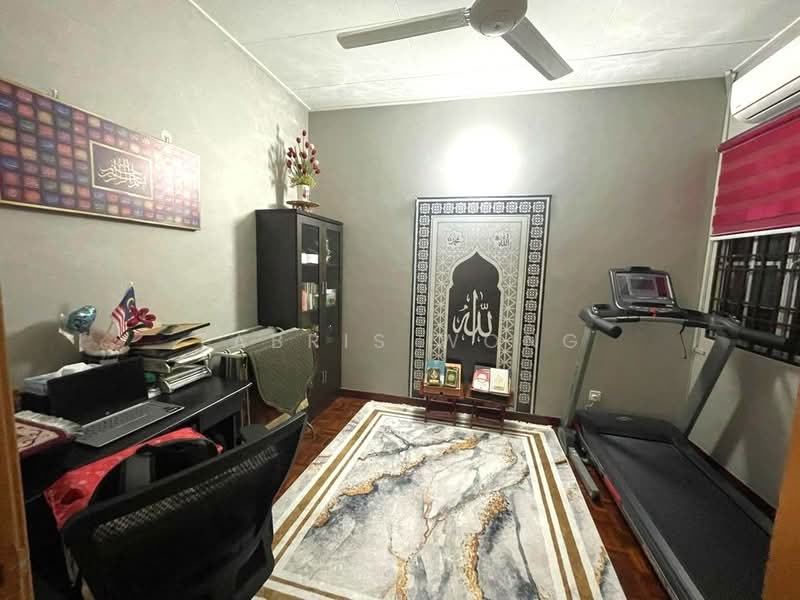 2-storey Terraced House for Sale in Bandar Bukit Raja (Klang) - Tabris Wong - Study - PropertyGuru.com.my