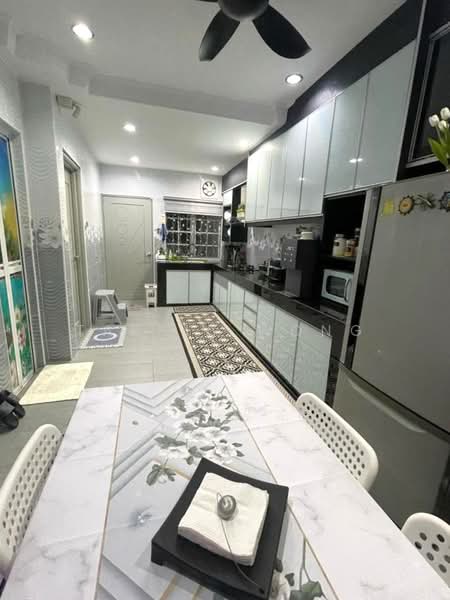 2-storey Terraced House for Sale in Bandar Bukit Raja (Klang) - Tabris Wong - Kitchen - PropertyGuru.com.my