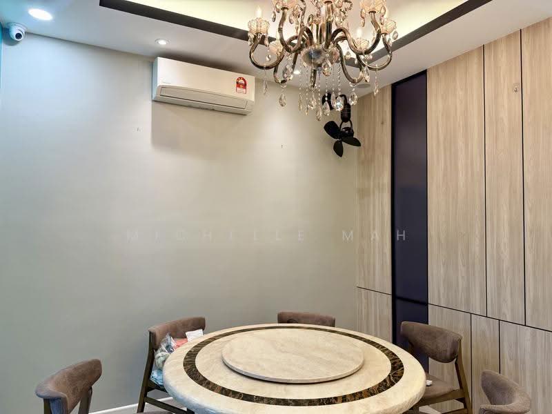 Condominium for Sale at Iconic Skies - Michelle Mah - Dining Room - PropertyGuru.com.my