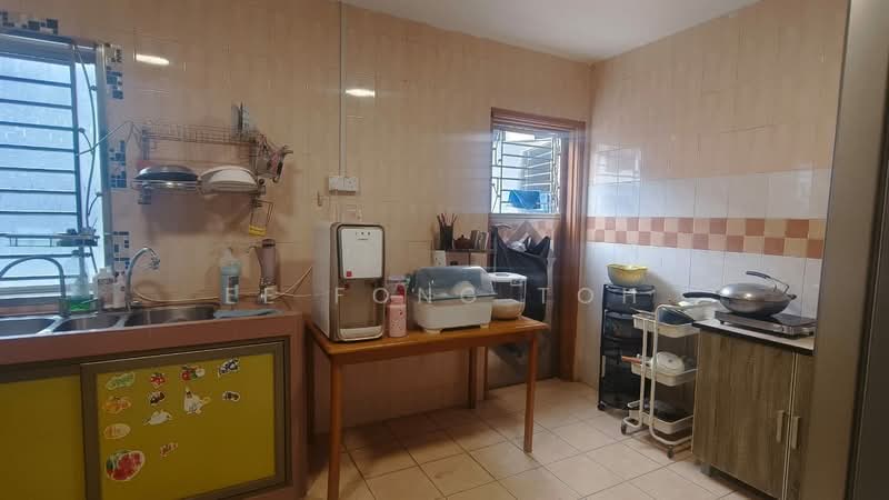 Rumah Teres 2-Tingkat untuk Dijual di Ehsan Jaya (Johor Bahru) - Ee Fong Toh - Kitchen - PropertyGuru.com.my