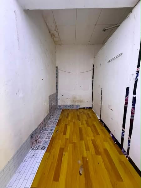 Kedai untuk Disewa di Taman Tampoi Utama (Johor Bahru) - Michelle Kueh - Interior - PropertyGuru.com.my