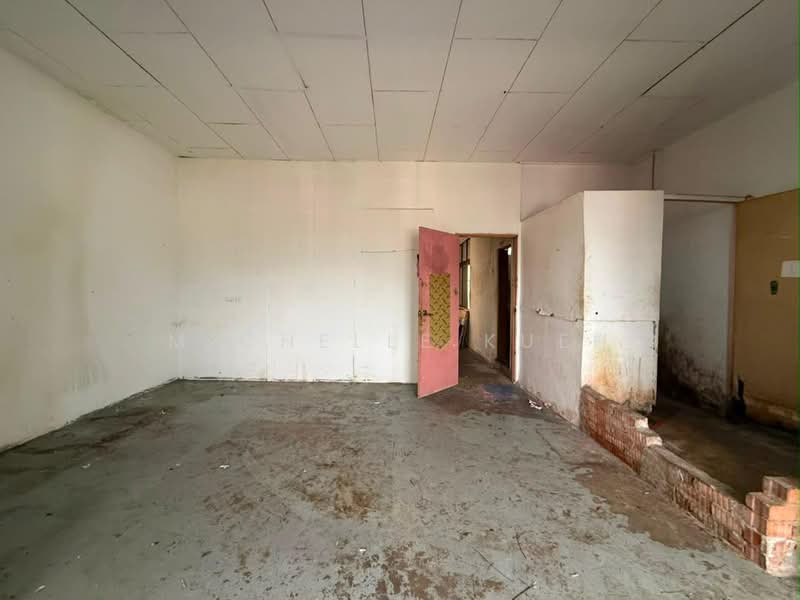 Kedai untuk Disewa di Taman Tampoi Utama (Johor Bahru) - Michelle Kueh - Interior - PropertyGuru.com.my