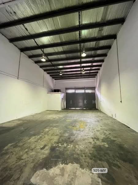 Terrace Factory for Sale in Puchong (Selangor) - Hao Kai Khaw - Interior - PropertyGuru.com.my