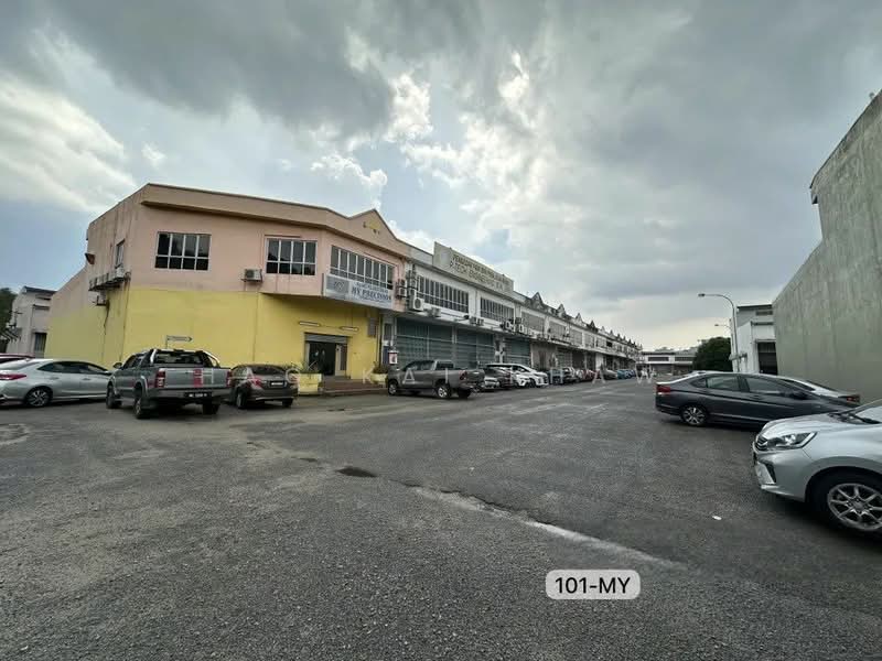 Terrace Factory for Sale in Puchong (Selangor) - Hao Kai Khaw - Exterior - PropertyGuru.com.my