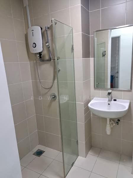 Kediaman Servis untuk Disewa di Centrestage Designer Suite - Edwin Tan - PropertyGuru.com.my