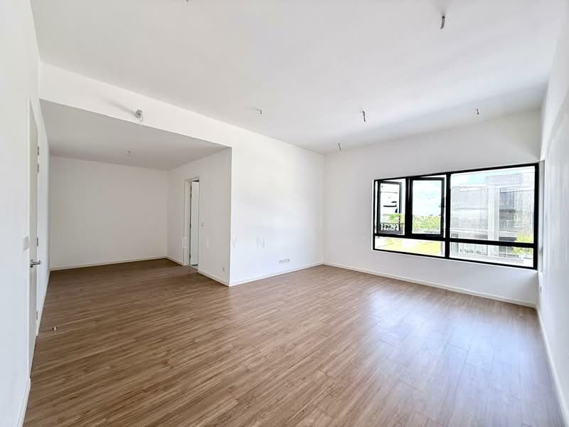 Bungalow House untuk Dijual di Banting (Selangor) - Elyn Soo - Living Room - PropertyGuru.com.my