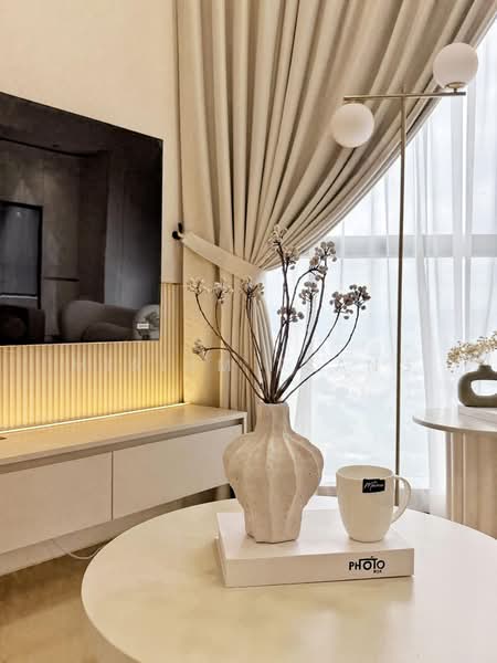 Kediaman Servis untuk Disewa di TRX Residences - Miriam Tsang - Living Room - PropertyGuru.com.my