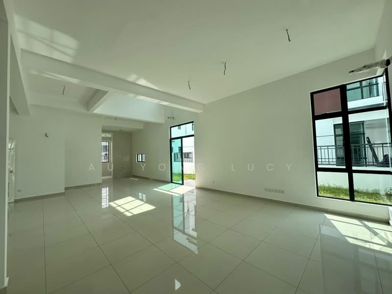 Rumah Berkembar untuk Dijual di Pontian (Johor) - Au Yong Lucy - Living Room - PropertyGuru.com.my