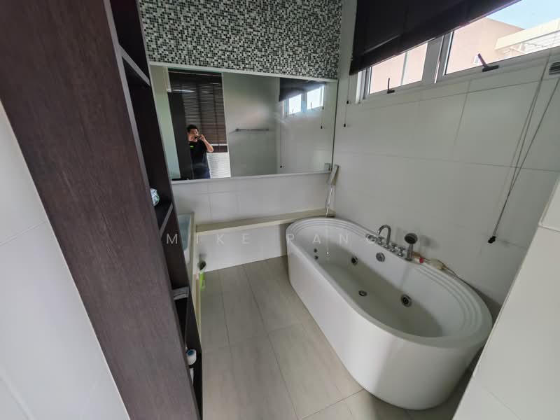 Kondominium untuk Disewa di D' Jewel - Mike Pang - Bathroom - PropertyGuru.com.my