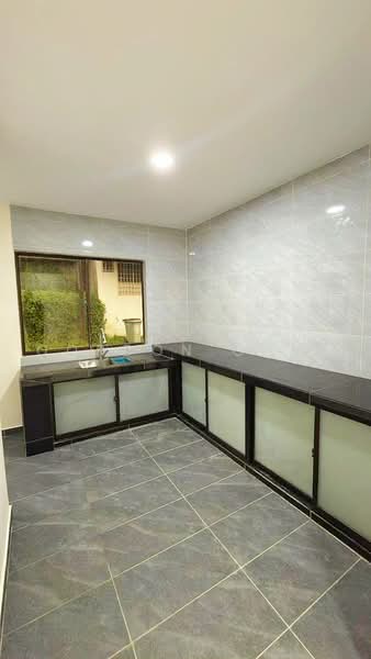 Rumah Teres 1-Tingkat untuk Dijual di Taman Sri Putri (Kulai) - Gordon Chai - Kitchen - PropertyGuru.com.my