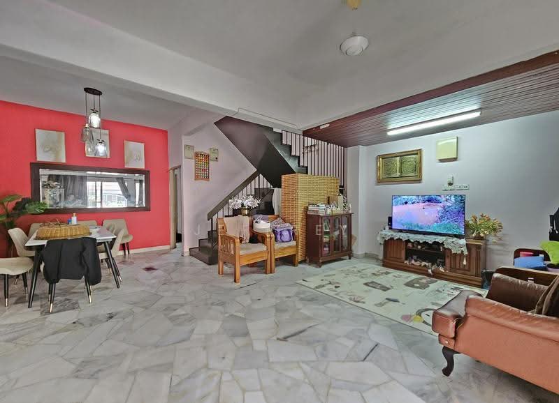 Rumah Teres untuk Dijual di Taman Cheras Indah (Ampang) - Jeffrey Ooi - Living Room - PropertyGuru.com.my