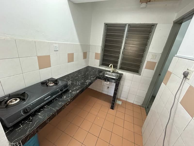 Flat for Rent at Flat PKNS Section 7 - Danny Nabil - PropertyGuru.com.my