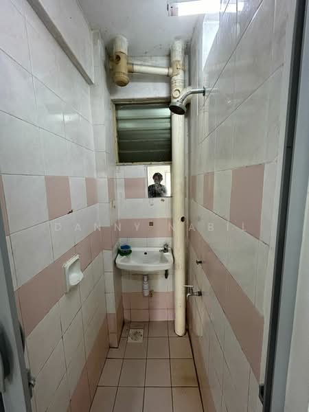 Flat for Rent at Flat PKNS Section 7 - Danny Nabil - PropertyGuru.com.my