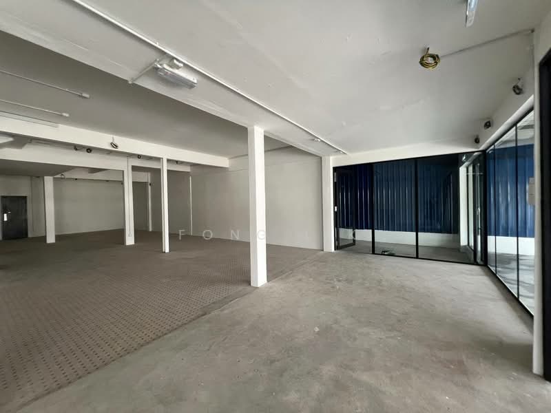 Commercial Bungalow for Rent in Taman Kebun Teh (Johor Bahru) - Fong Lik - Interior - PropertyGuru.com.my