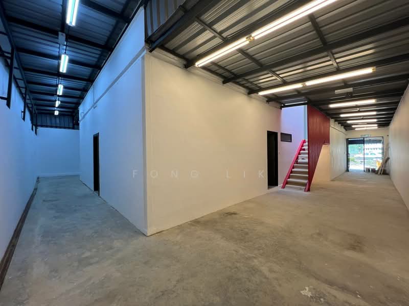 Commercial Bungalow for Rent in Taman Kebun Teh (Johor Bahru) - Fong Lik - Interior - PropertyGuru.com.my