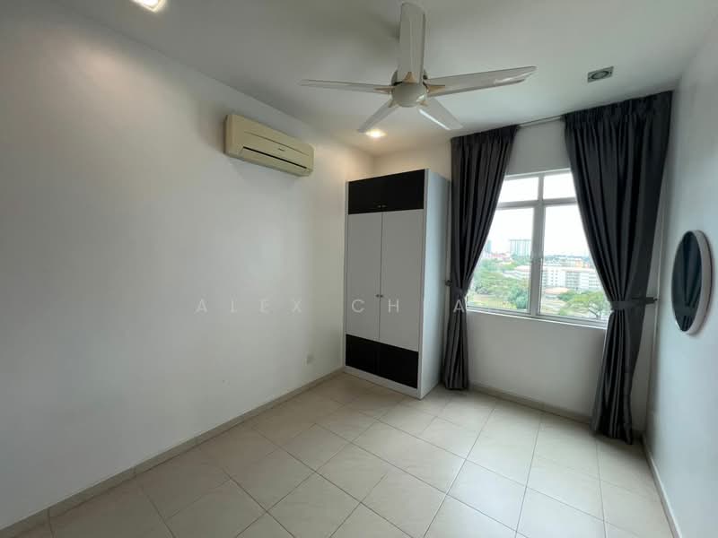 Kondominium untuk Disewa di Desa Airmas Condominium - Alex Cheah - Bedroom - PropertyGuru.com.my