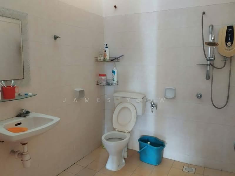 2-storey Terraced House for Sale in Taman Desa Cheng Perdana 1 (Cheng) - James Yeow - PropertyGuru.com.my