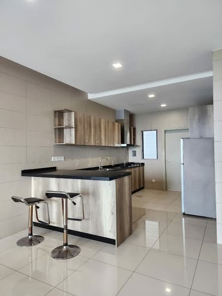 Condominium for Rent at KM1 East - JJ Lim - Kitchen - PropertyGuru.com.my