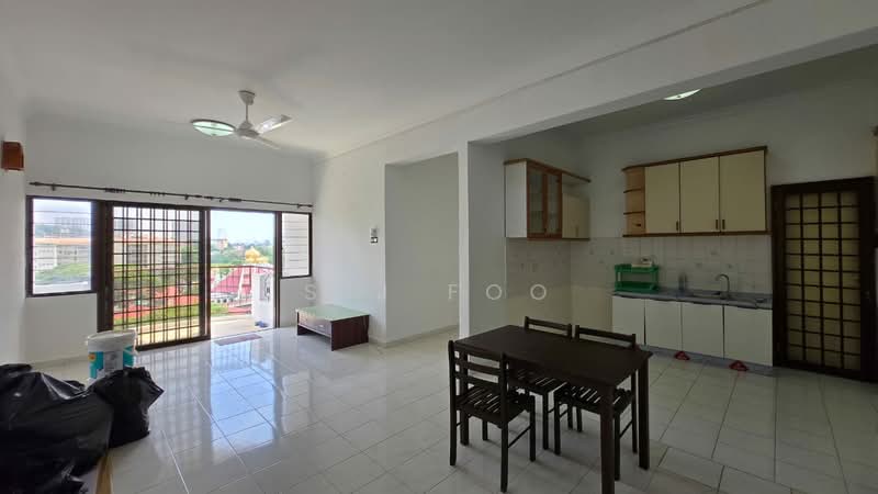 Pangsapuri untuk Dijual di Sri Saujana - S J Foo - Living Room - PropertyGuru.com.my