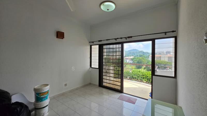 Pangsapuri untuk Dijual di Sri Saujana - S J Foo - Balcony - PropertyGuru.com.my