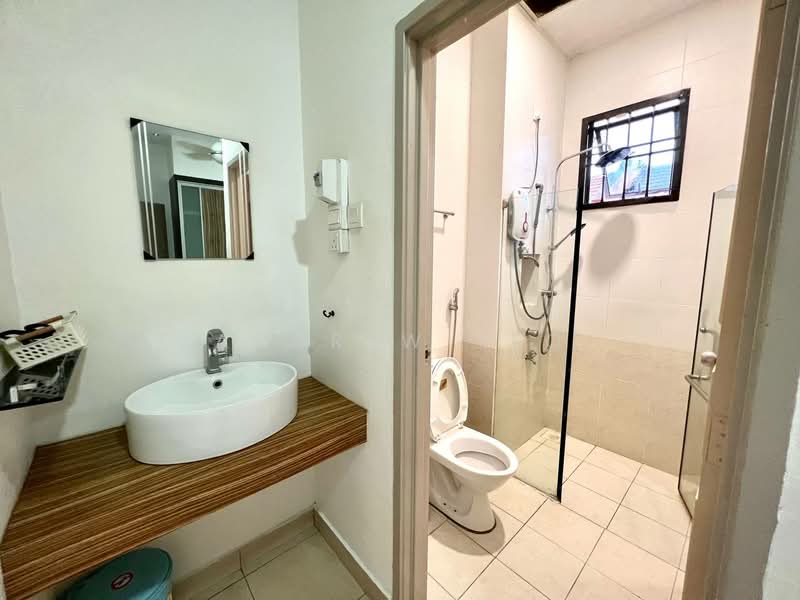 Rumah Kluster untuk Dijual di Austin Heights (Tebrau) - Andrew Teo - Bathroom - PropertyGuru.com.my