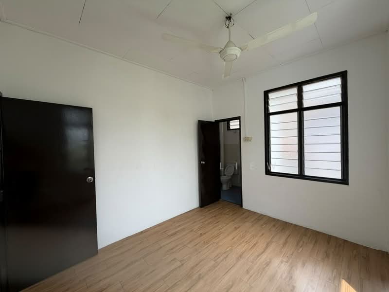 Rumah Teres 2-Tingkat untuk Dijual di Skudai (Johor) - Albert Liew - Bathroom - PropertyGuru.com.my