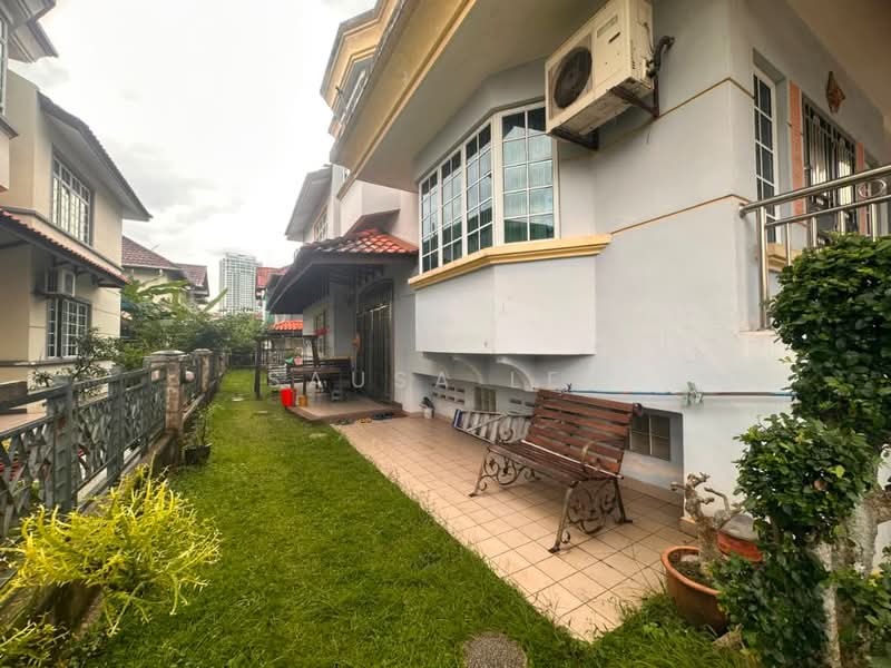 Rumah Berkembar untuk Dijual di Taman Redang (Johor Bahru) - Sausa Lee - Exterior - PropertyGuru.com.my