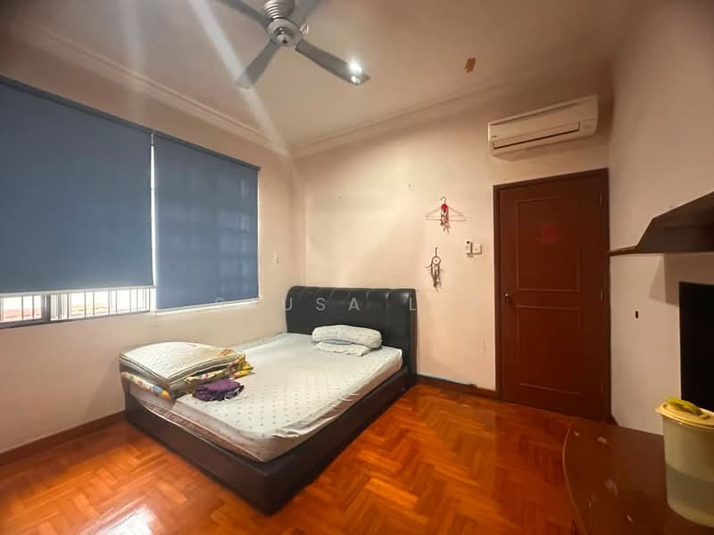 Rumah Berkembar untuk Dijual di Taman Redang (Johor Bahru) - Sausa Lee - PropertyGuru.com.my