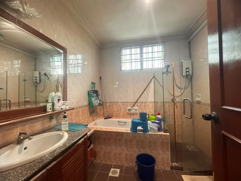 Rumah Berkembar untuk Dijual di Taman Redang (Johor Bahru) - Sausa Lee - PropertyGuru.com.my