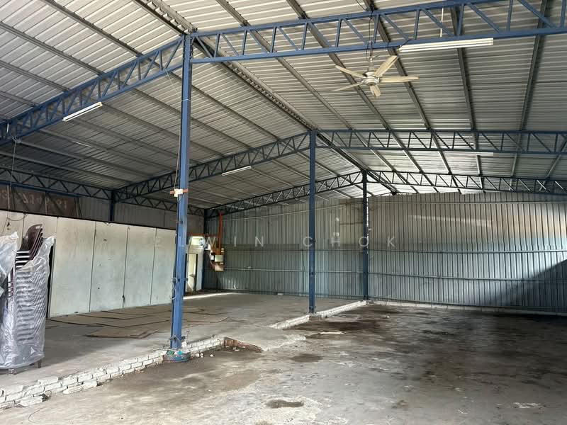 Warehouse for Rent in Kapar (Selangor) - Elwin Chok - Interior - PropertyGuru.com.my