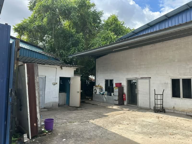 Warehouse for Rent in Kapar (Selangor) - Elwin Chok - Exterior - PropertyGuru.com.my