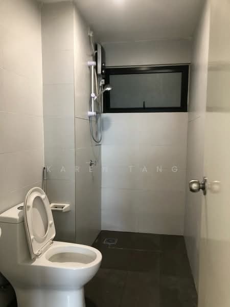 Kediaman Servis untuk Dijual di Sk One Residence - Karen Tang - Bathroom - PropertyGuru.com.my