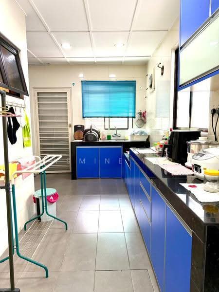 Rumah Teres untuk Dijual di Taman Mayang (Petaling Jaya) - Jasmine Yap - Kitchen - PropertyGuru.com.my