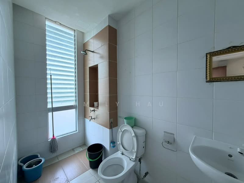 Condominium for Rent at The Seed Taman Sutera Utama - Emily Hau - Bathroom - PropertyGuru.com.my