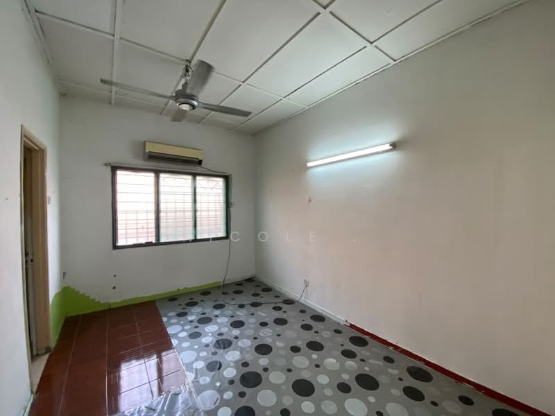 Rumah Teres untuk Dijual di Taman Selayang Utama (Selayang) - Nicole . - Interior - PropertyGuru.com.my