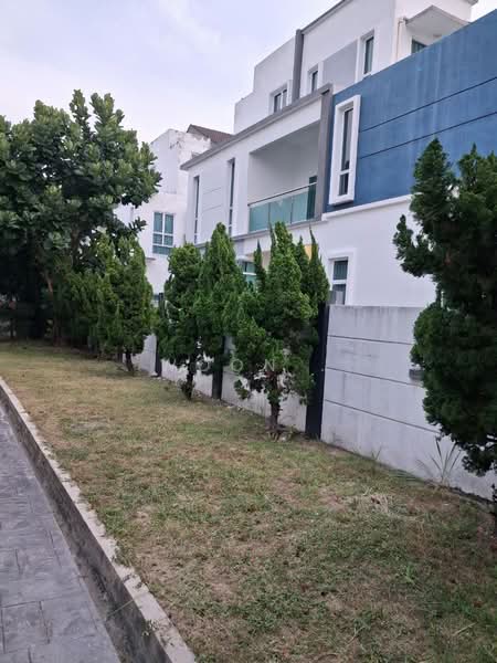 Semi-Detached House for Sale in Taman Klebang Utama (Klebang) - Woon . - Exterior - PropertyGuru.com.my