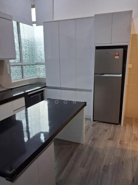 Semi-Detached House for Sale in Taman Klebang Utama (Klebang) - Woon . - Kitchen - PropertyGuru.com.my
