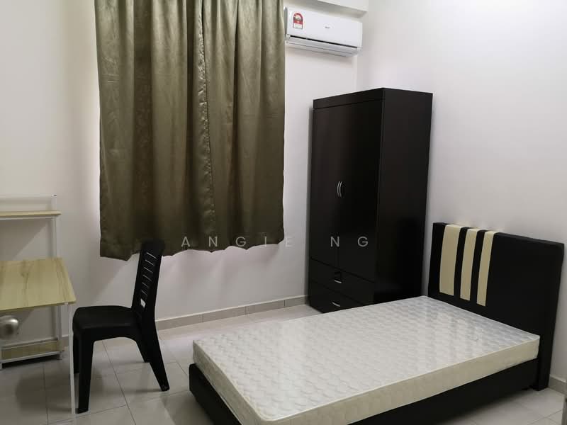 Pangsapuri untuk Disewa di Rumah Pangsa Bukit Baru Jaya - Angie Ng - Bedroom - PropertyGuru.com.my
