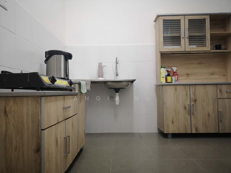 Pangsapuri untuk Disewa di Rumah Pangsa Bukit Baru Jaya - Angie Ng - Kitchen - PropertyGuru.com.my