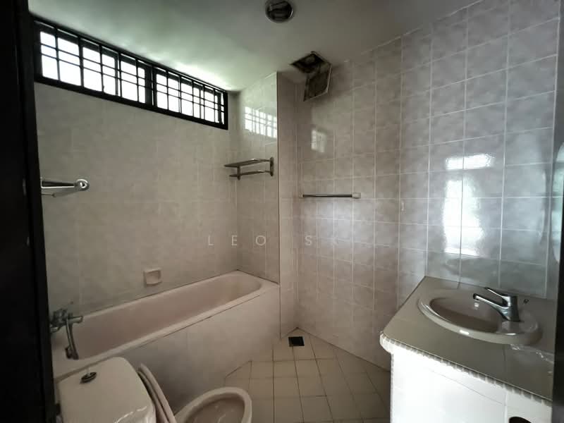 Bungalow House untuk Dijual di Taman Anak Bukit (Senai) - Leo SK - PropertyGuru.com.my