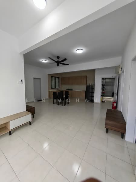 Kondominium untuk Disewa di Residensi Adelia 3 - Reen Mohamad - Living Room - PropertyGuru.com.my