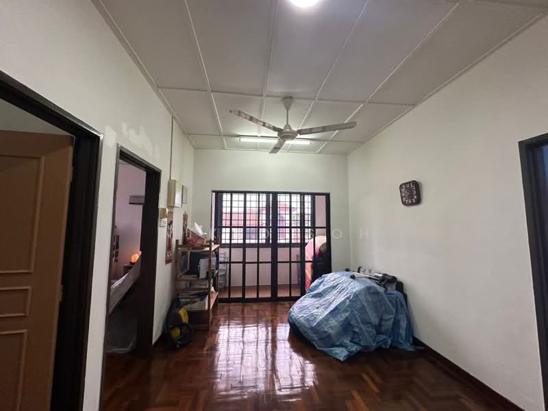 Rumah Teres 2-Tingkat untuk Dijual di Taman Pelangi Indah (Ulu Tiram) - Nikko Soh - Living Room - PropertyGuru.com.my