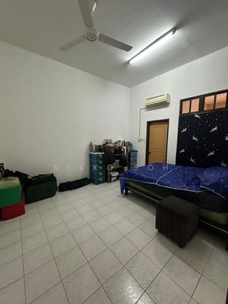 Rumah Teres 2-Tingkat untuk Dijual di Taman Pelangi Indah (Ulu Tiram) - Nikko Soh - Bedroom - PropertyGuru.com.my