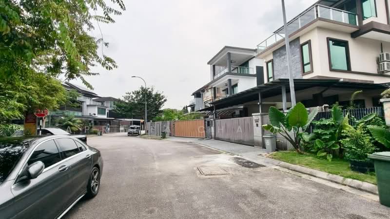 Rumah Berkembar untuk Dijual di Johor Bahru (Johor) - APRILIA CHAYADI - PropertyGuru.com.my