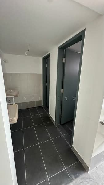 Shop for Sale in Bandar Baru Permas Jaya (Permas Jaya) - Shi Ting - PropertyGuru.com.my