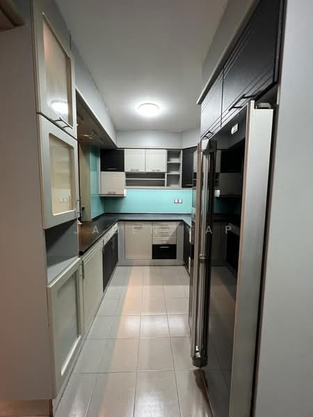 Condominium for Sale at Corinthian Condominium - Jaden Yap - Kitchen - PropertyGuru.com.my